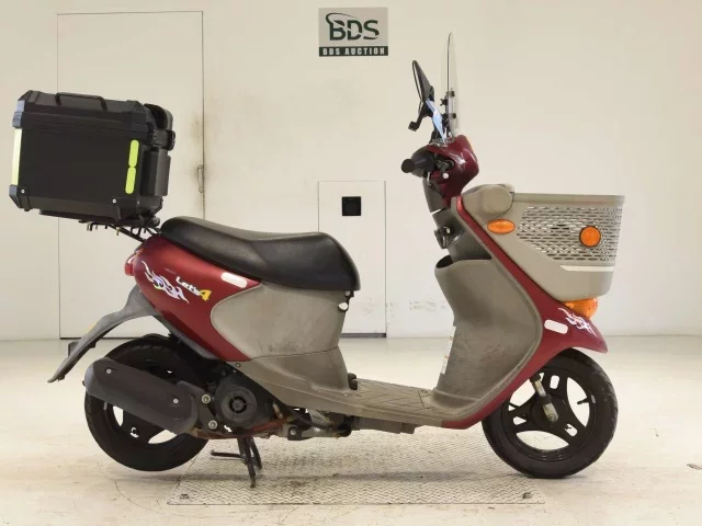 Suzuki LET S4
