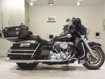 Harley-Davidson HARLEY FLHTCU1450