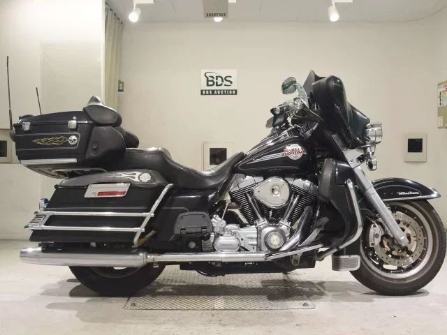 Harley-Davidson HARLEY FLHTCU1450