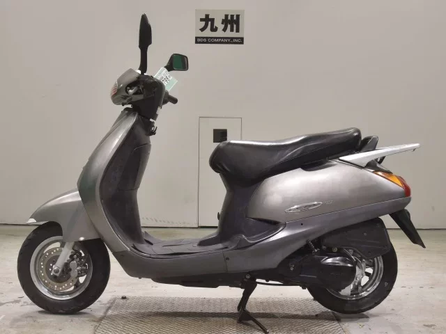Honda LEAD 100