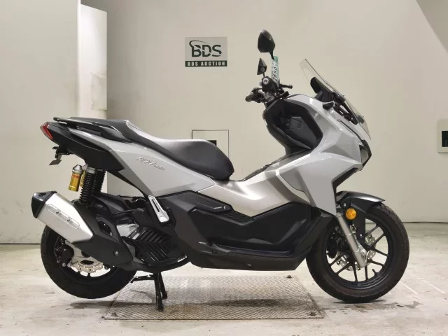 Honda ADV160