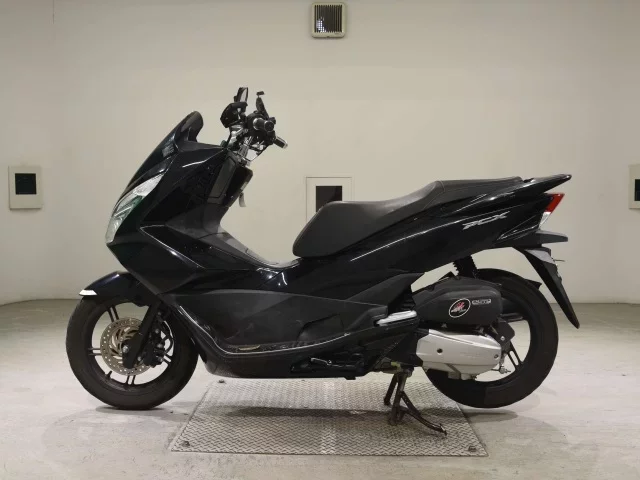 Honda PCX125-2