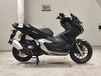 Honda ADV160