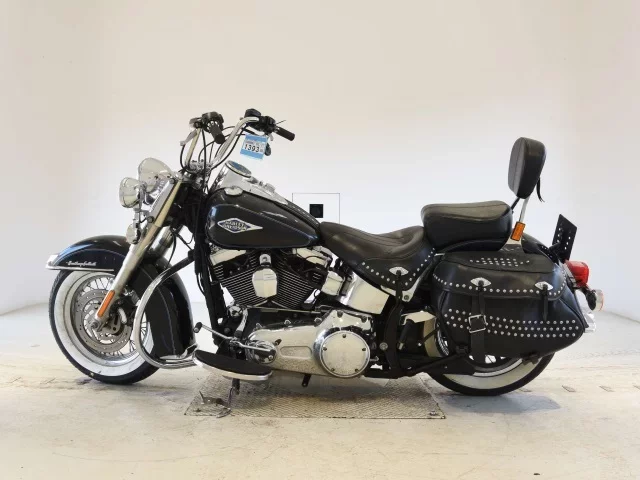 Harley-Davidson HARLEY FLSTC1580
