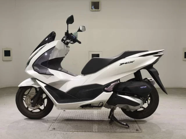 Honda PCX125-4