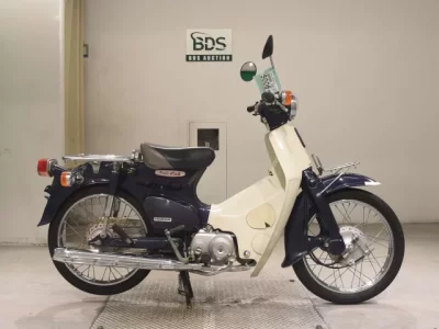 Honda C90