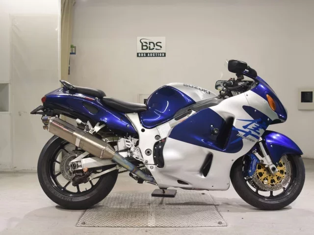 Suzuki GSX1300R HAYABUSA