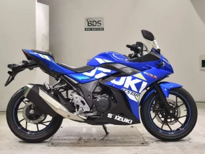 Suzuki GSX250R