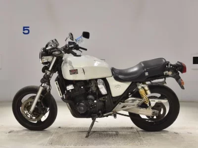 Suzuki GSX400