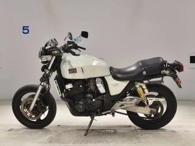 Suzuki GSX400