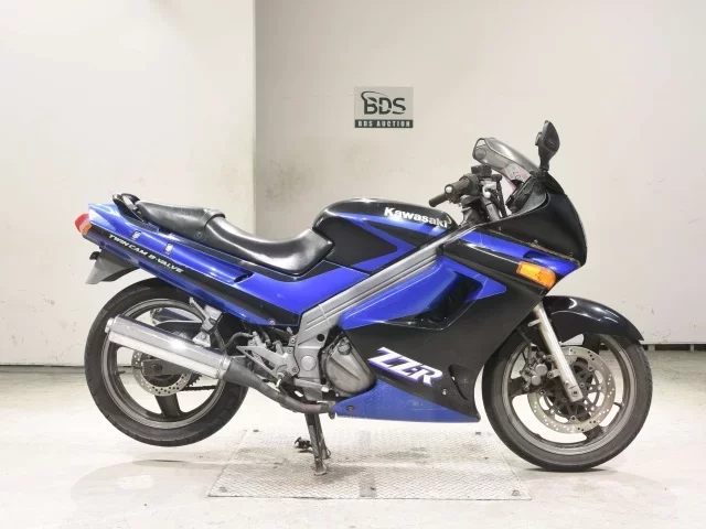 Kawasaki ZZR250