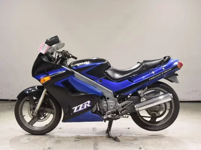 Kawasaki ZZR250