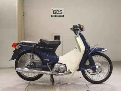 Honda C90