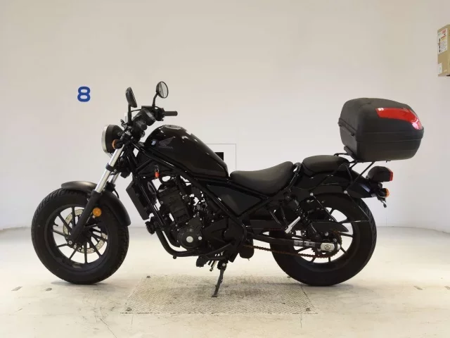 Honda REBEL