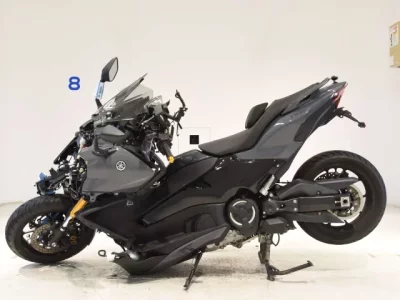 Yamaha T-MAX560T