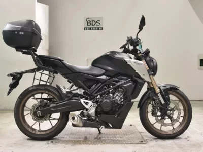 Honda CB125R-2
