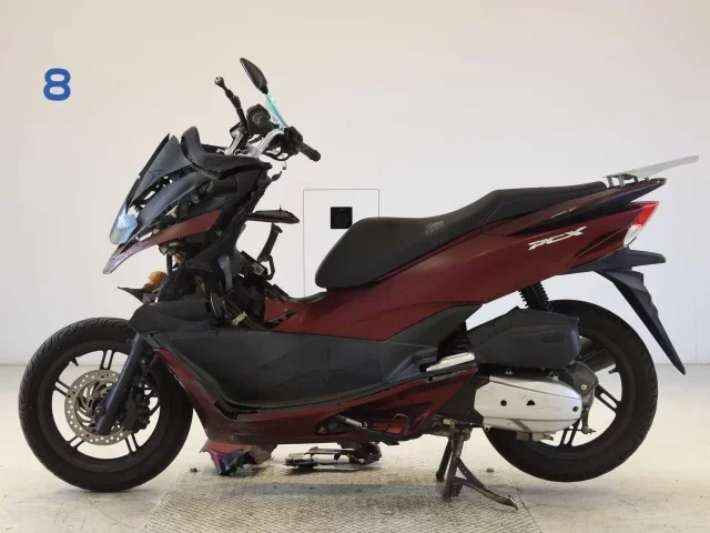 Honda PCX125-2