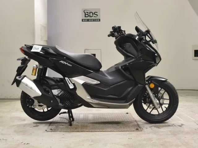 Honda ADV160