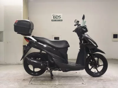 Suzuki ADDRESS110-2