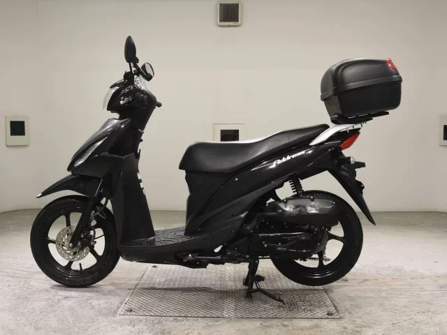 Suzuki ADDRESS110-2
