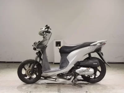 Honda DIO110-2