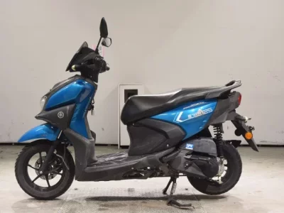 Yamaha CYGNUS RAYZR