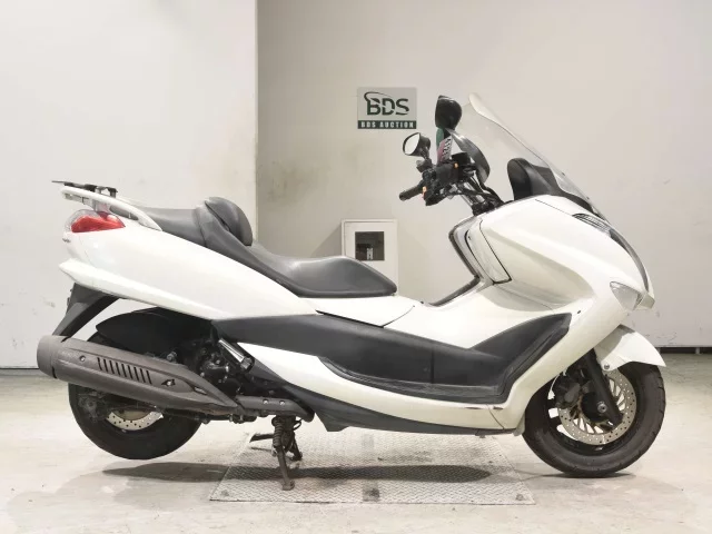 Yamaha MAJESTY 250-4