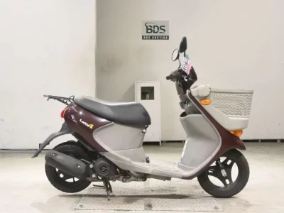 Suzuki LET S4