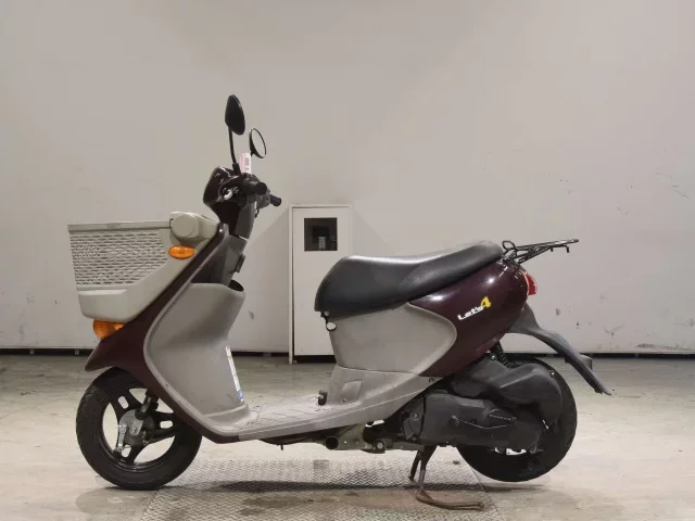 Suzuki LET S4