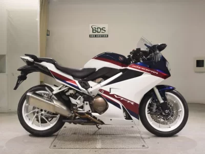 Honda VFR800F