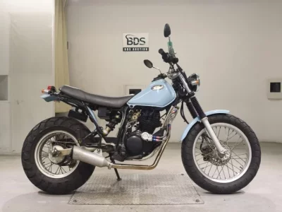 Yamaha TW200-2