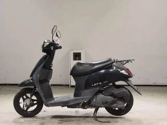 Suzuki LET S