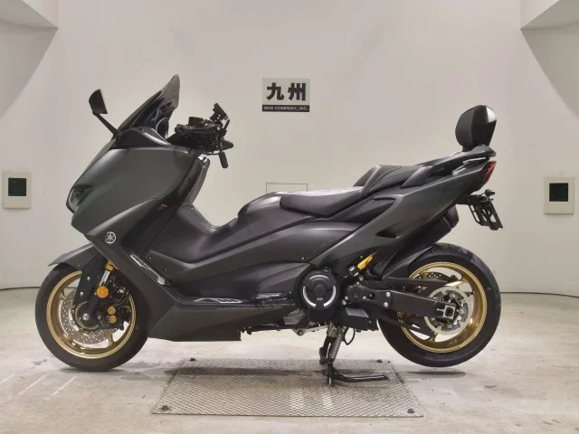 Yamaha T-MAX560T