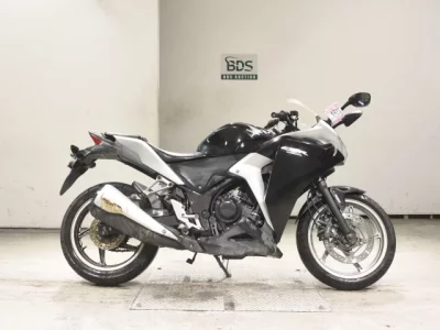 Honda CBR250R ABS