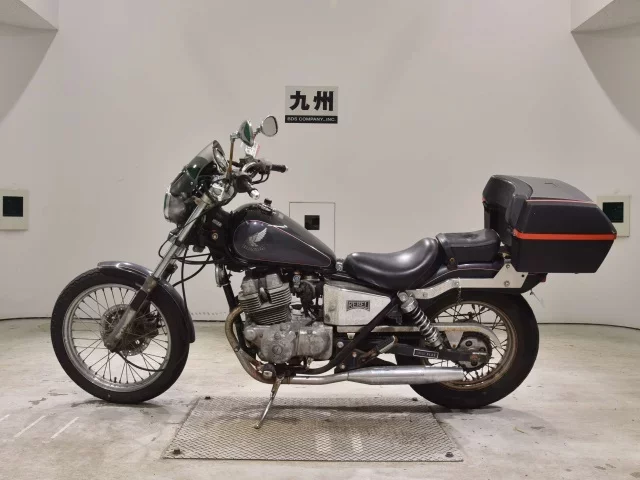 Honda REBEL