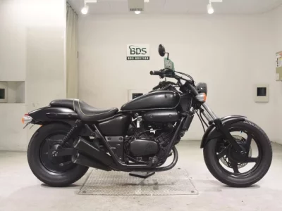 Honda MAGNA 250