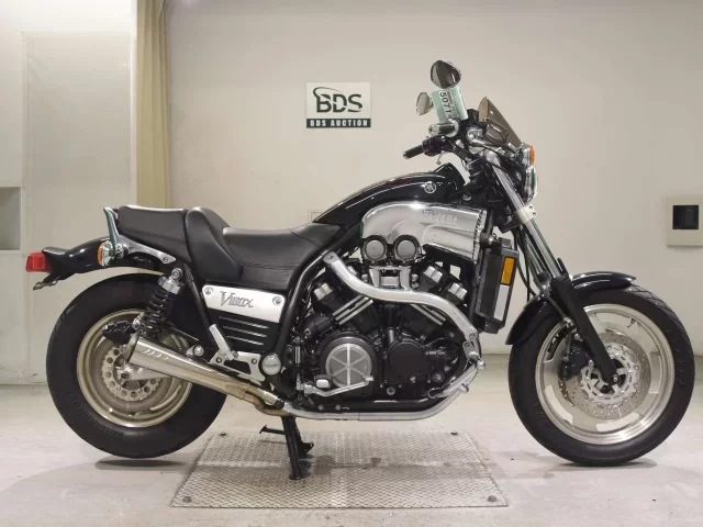 Yamaha V-MAX