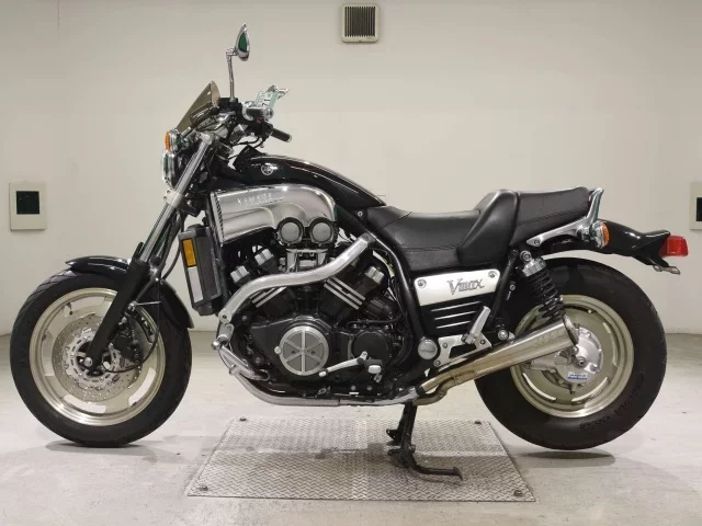 Yamaha V-MAX