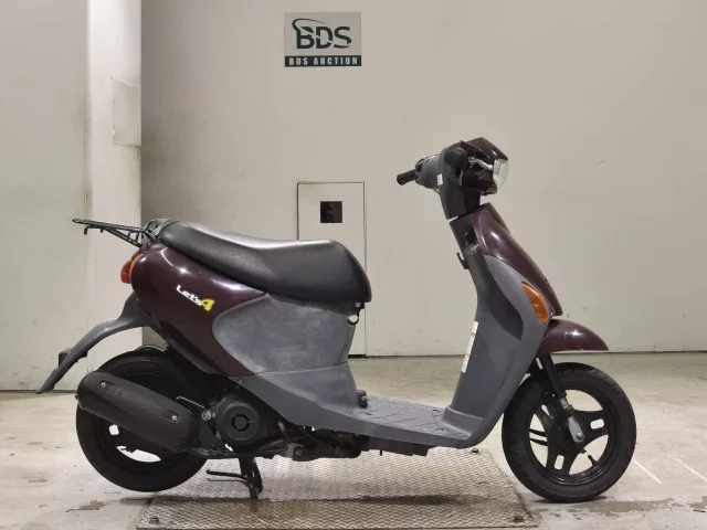Suzuki LET S4