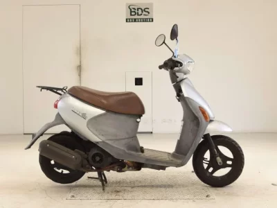 Suzuki LET S4