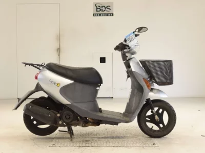 Suzuki LET S4