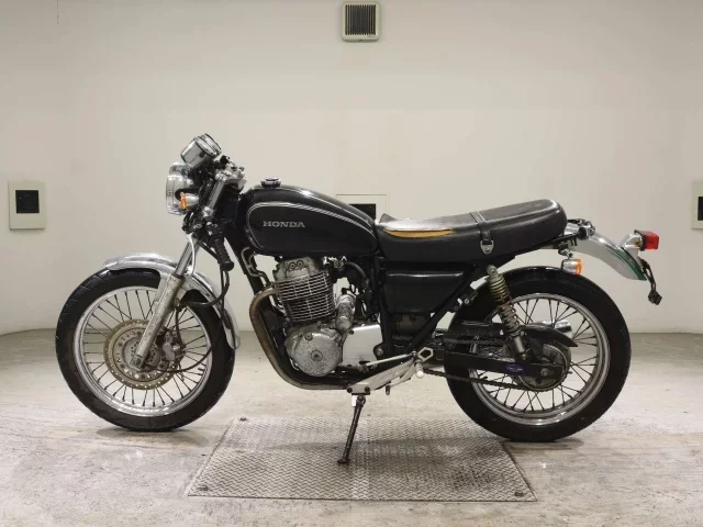 Honda CB400SS