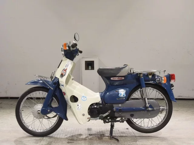 Honda C50