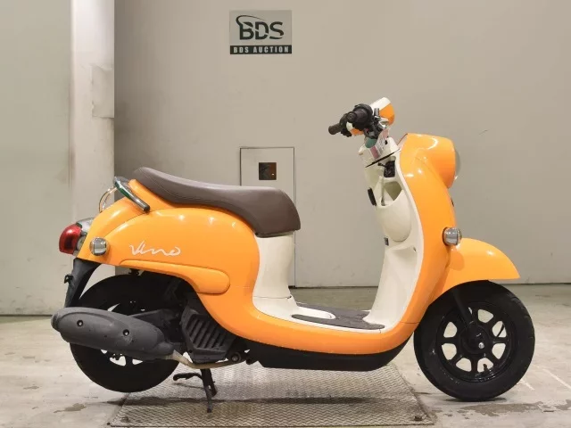 Yamaha VINO-4