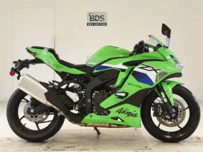 Kawasaki ZX-4RR