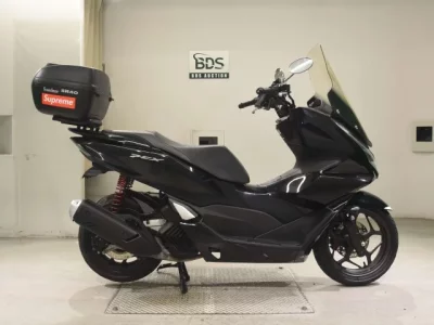 Honda PCX125-4
