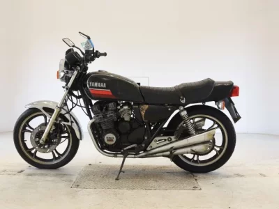 Yamaha XJ400D SHO LOUIS NOT EQUIPPED