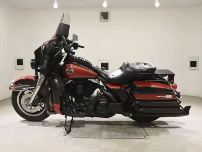 Harley-Davidson HARLEY FLHTCU1340
