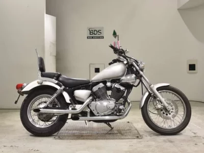 Yamaha VIRAGO 250 SHO LOUIS NOT EQUIPPED