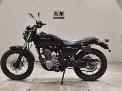 Honda CB223S